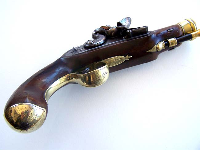 A Rare Pair of English Flintlock brass barreled Blunderbuss Pistols circa 1800 — image 6